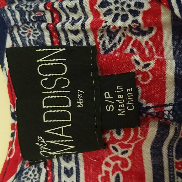 Mia Maddison Blue and Red Print Tank Top - Picture 3 of 6